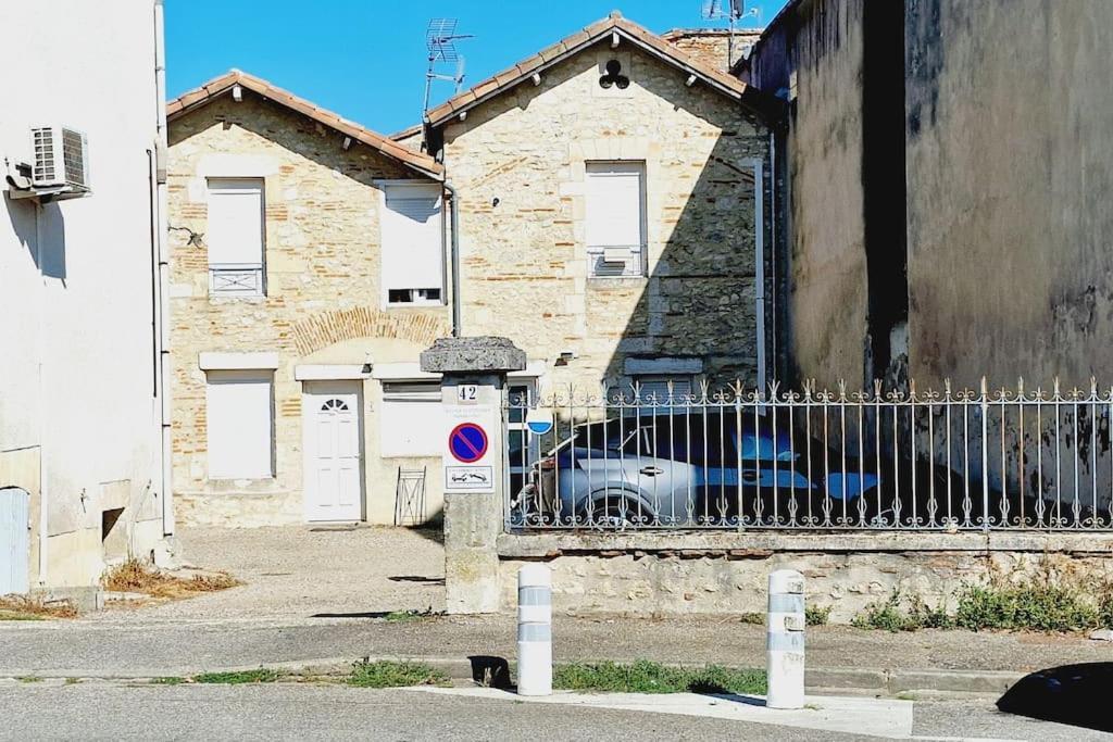 Maison, 4 A 6 Pers, Clim, Parking Prive, 2 Chambres Agén Exterior foto